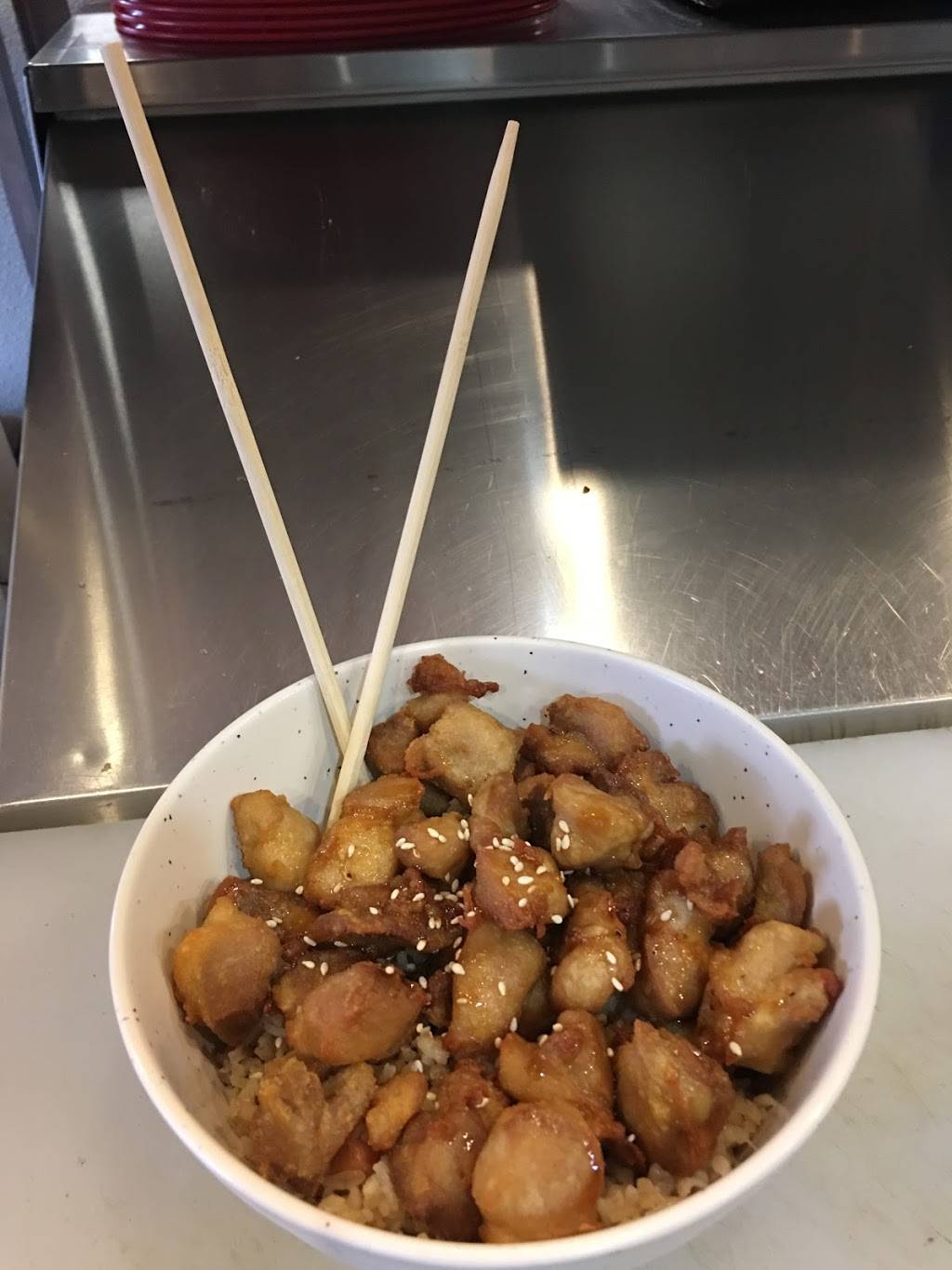 Mirai Bowl | restaurant | 2625 N Mesa St, El Paso, TX 79902, USA | 9155322950 OR +1 915-532-2950