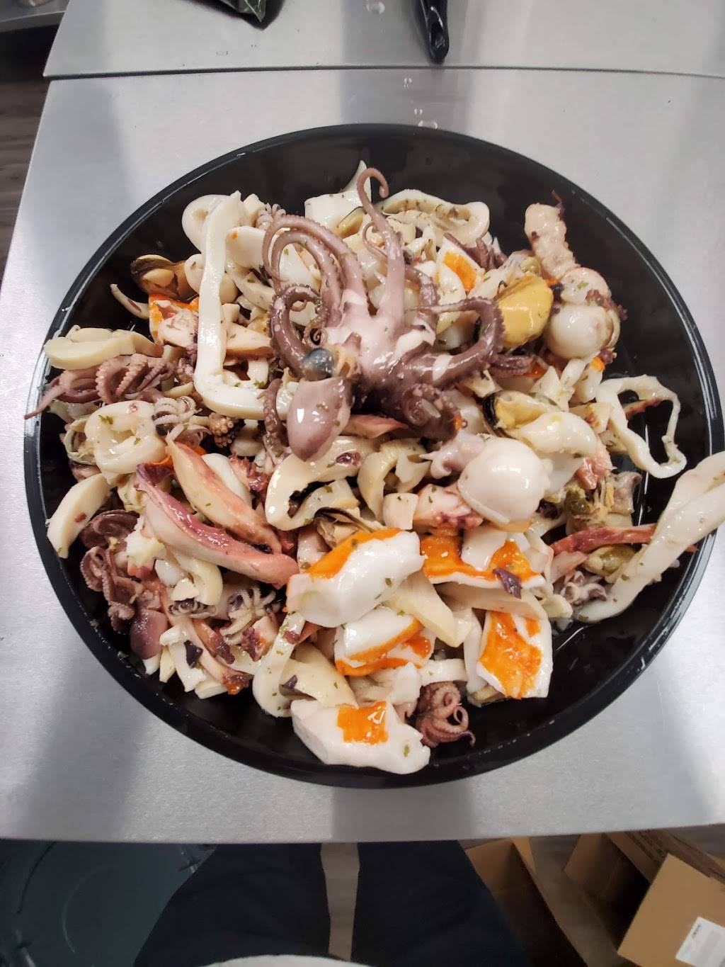 Tonys Italian Deli | restaurant | 3360 Sheffield Ave, Dyer, IN 46311, USA | 2195152012 OR +1 219-515-2012