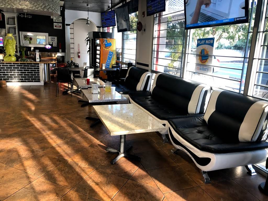 Tứ Quý Cafe and Lounge | cafe | 6519 Savings Pl #265/270, Sacramento, CA 95828, USA | 9166616605 OR +1 916-661-6605