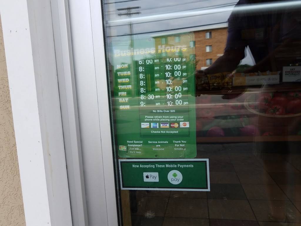 Subway | restaurant | 2411 Whitney Ave, Hamden, CT 06518, USA | 2032817929 OR +1 203-281-7929