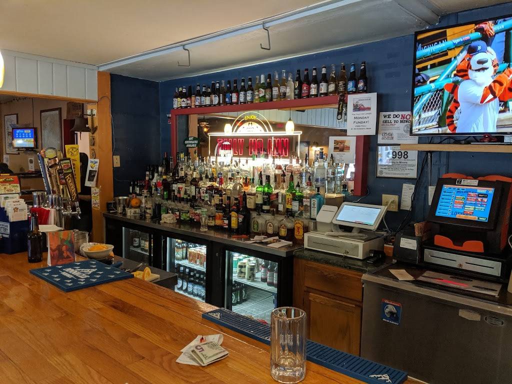 Tally Ho Bar & Grill | restaurant | 7933 Lakeshore Rd, North Lakeport, MI 48059, USA | 8103207101 OR +1 810-320-7101
