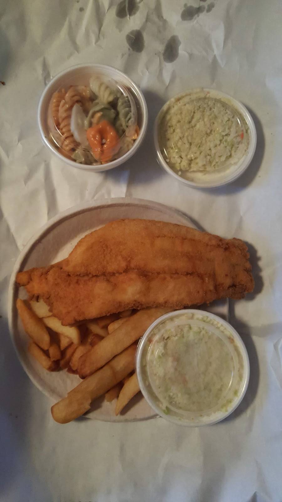 Seafood Express | restaurant | 97 Owasco St, Auburn, NY 13021, USA | 3152553131 OR +1 315-255-3131