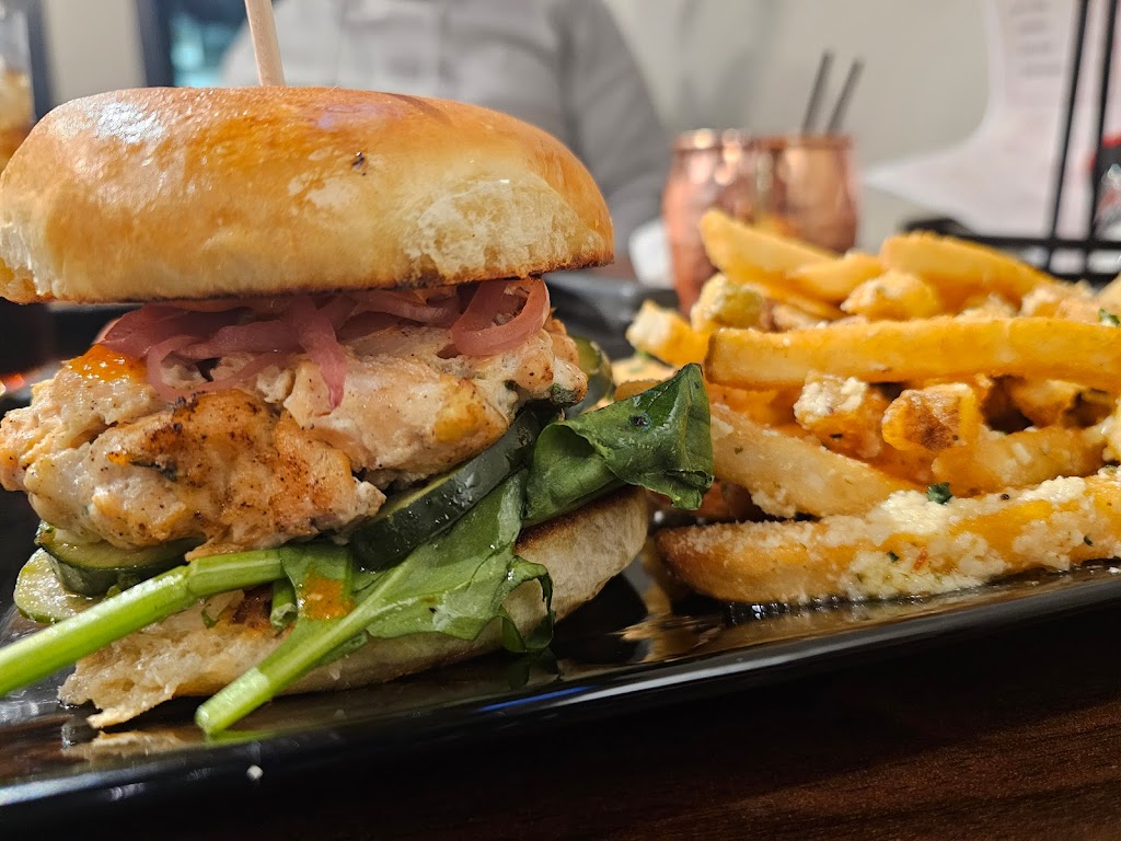 10Tavern | restaurant | 10 E Main St, Thurmont, MD 21788, USA | 3012717422 OR +1 301-271-7422