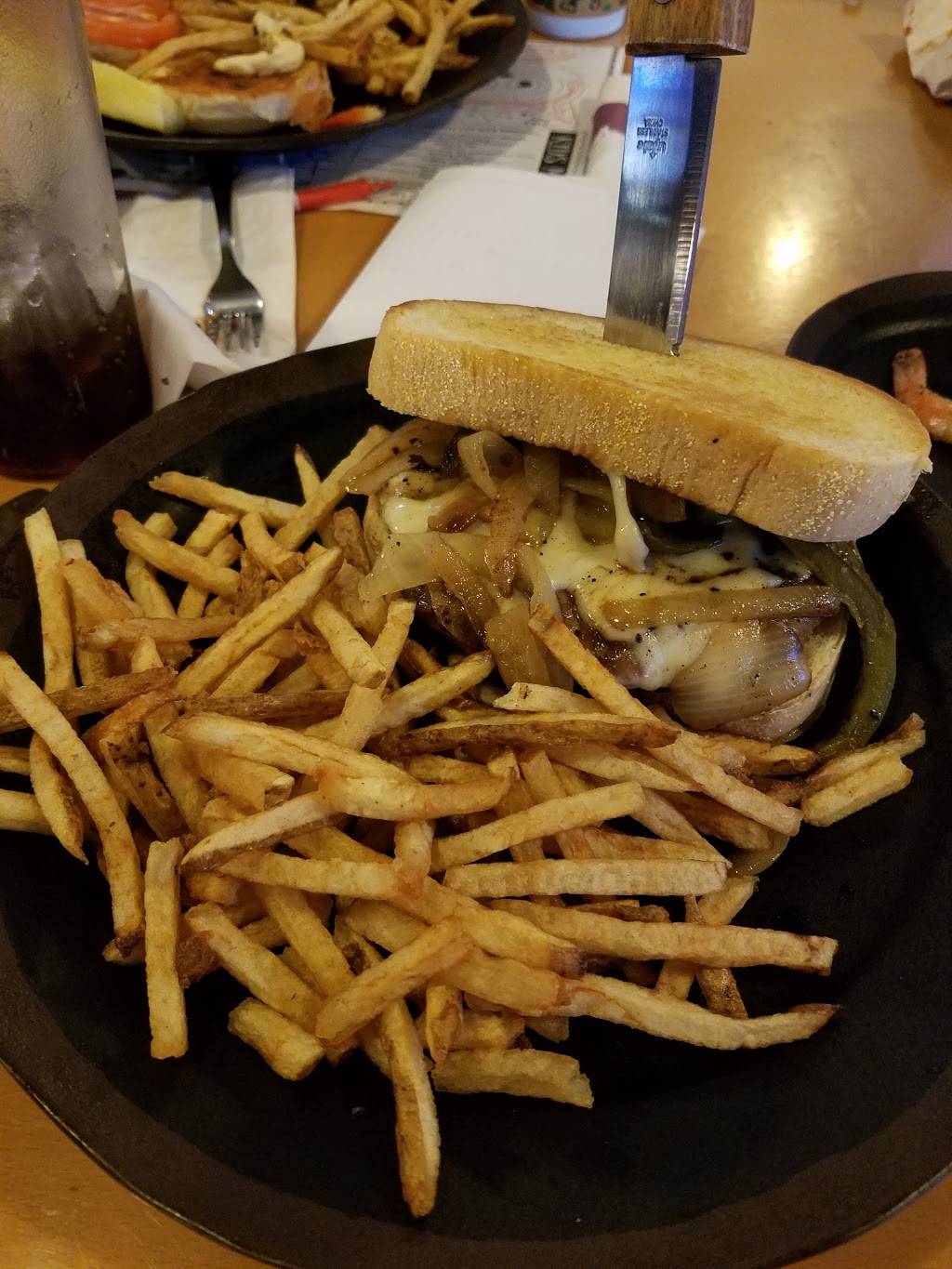 Stoneyard Grill & Tavern | restaurant | 41 S Main St, Niles, OH 44446, USA | 3305449273 OR +1 330-544-9273