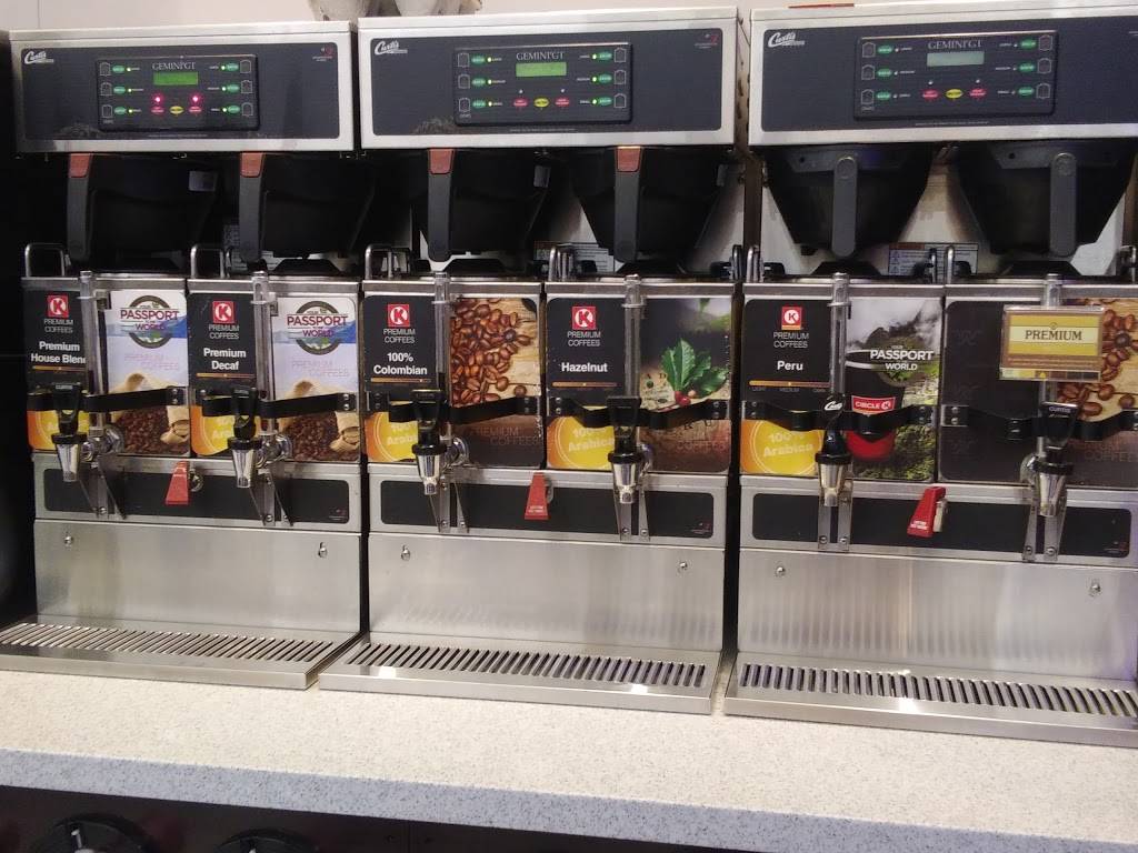 Kangaroo Express | meal takeaway | 1740 E 11th St, Siler City, NC 27344, USA | 9197422552 OR +1 919-742-2552