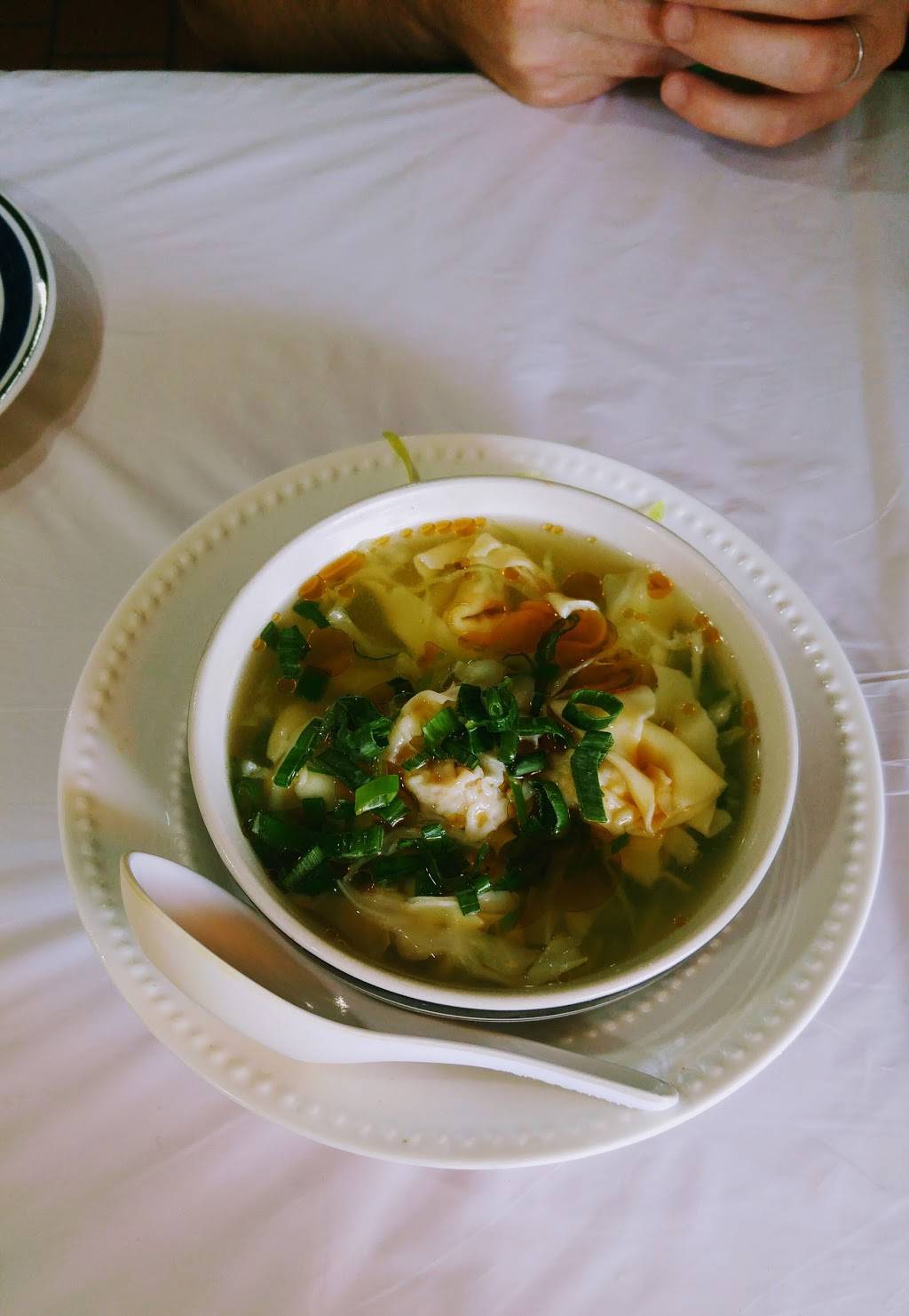 Hong Kong Café | restaurant | 4660 US-1, St. Augustine, FL 32095, USA | 9043422380 OR +1 904-342-2380