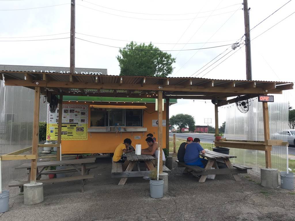 Los Arcos Taqueria | restaurant | 1803 Rutland Dr, Austin, TX 78758, USA | 5128223442 OR +1 512-822-3442