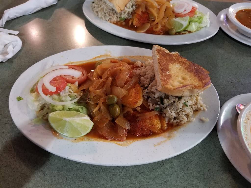 Tampico Seafood #2 | restaurant | 10125 North Fwy, Houston, TX 77037, USA | 2814452525 OR +1 281-445-2525