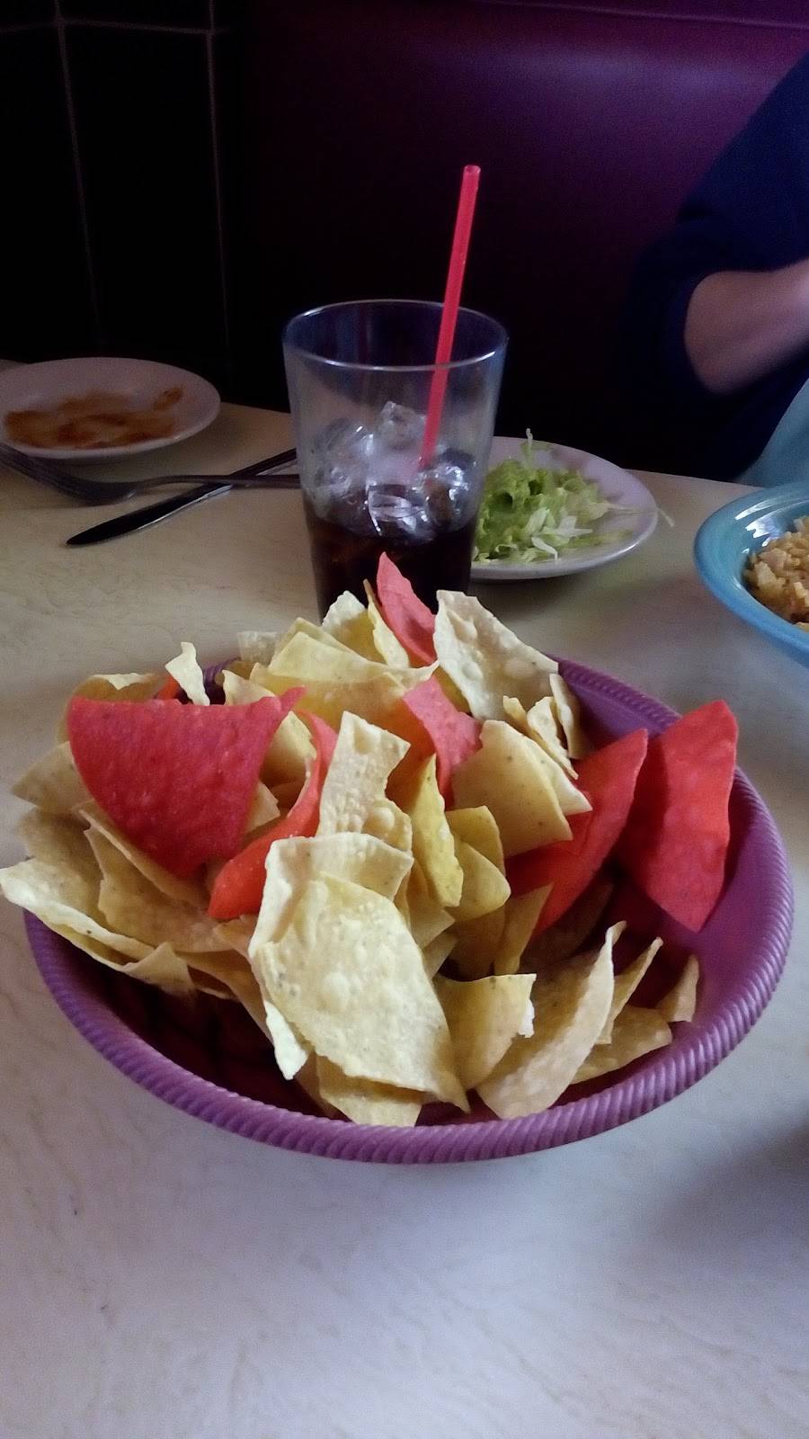 Juanitas Mexican Restaurant | restaurant | 2728 W T C Jester Blvd, Houston, TX 77018, USA | 7136808011 OR +1 713-680-8011