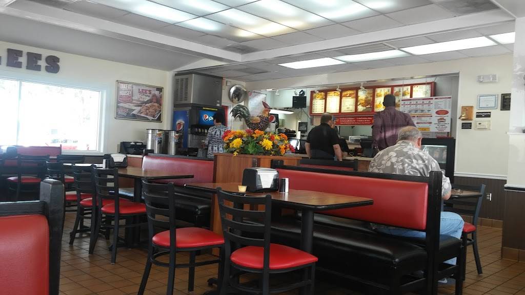 Lees Famous Recipe Chicken | restaurant | 1905 S French Ave, Sanford, FL 32771, USA | 4073233650 OR +1 407-323-3650