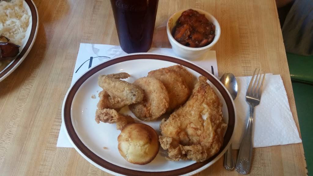 Mrs Bs Home Cooking | restaurant | 415 Air Base Blvd, Montgomery, AL 36108, USA | 3342645495 OR +1 334-264-5495