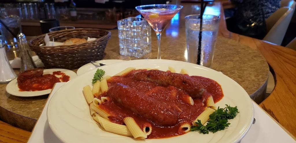 Aliotos | restaurant | 3041 N Mayfair Rd, Milwaukee, WI 53222, USA | 4144766900 OR +1 414-476-6900