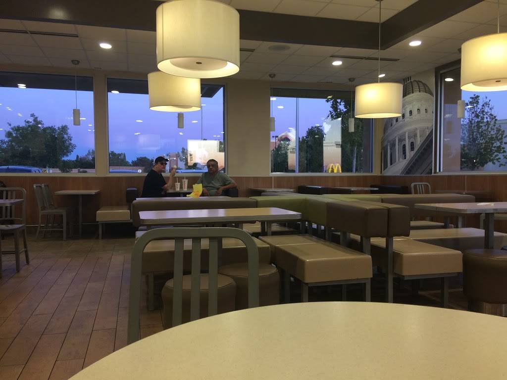 McDonalds | cafe | 2244 Lake Washington Blvd, West Sacramento, CA 95691, USA | 9163726600 OR +1 916-372-6600