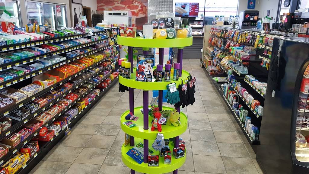 Hot Stuff Pizza | restaurant | 234 S Main St, Seymour, WI 54165, USA | 9208337790 OR +1 920-833-7790