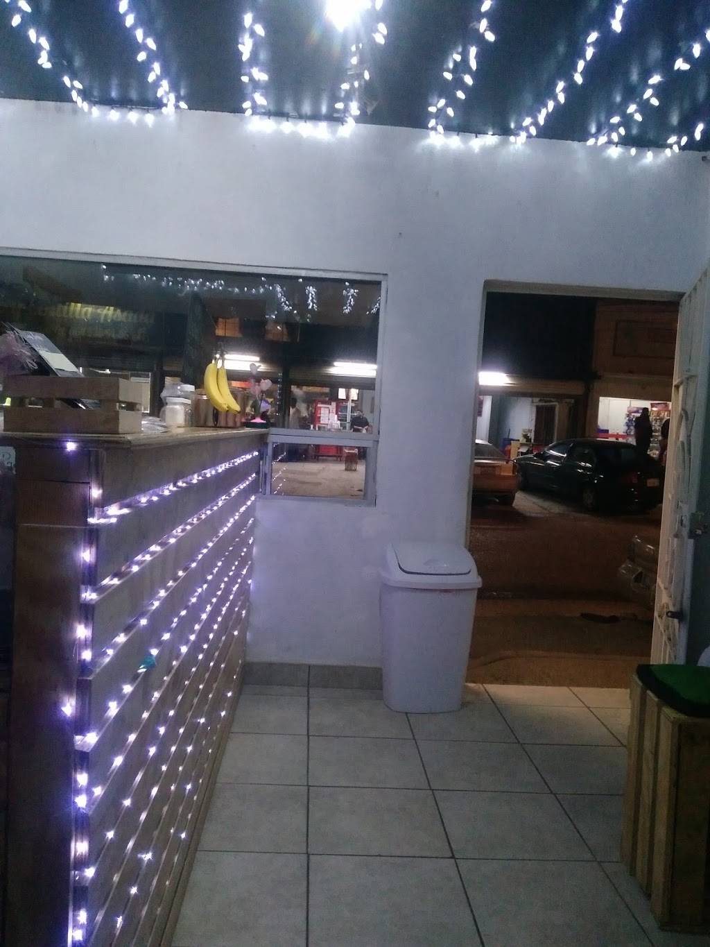 Las Luces | restaurant | Av. Murua Martínez 16901, Infonavitpatrimonio, 22465 Tijuana, B.C., Mexico | 016648046963 OR +52 664 804 6963
