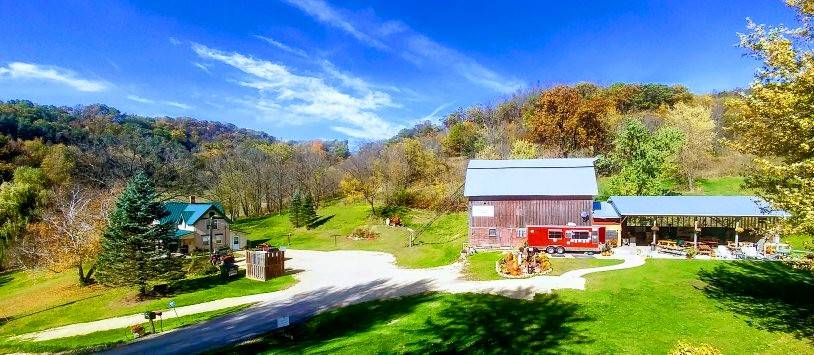 Winghaven Pizza Farm | restaurant | N18057 Grover Ln, Galesville, WI 54630, USA | 6085194228 OR +1 608-519-4228