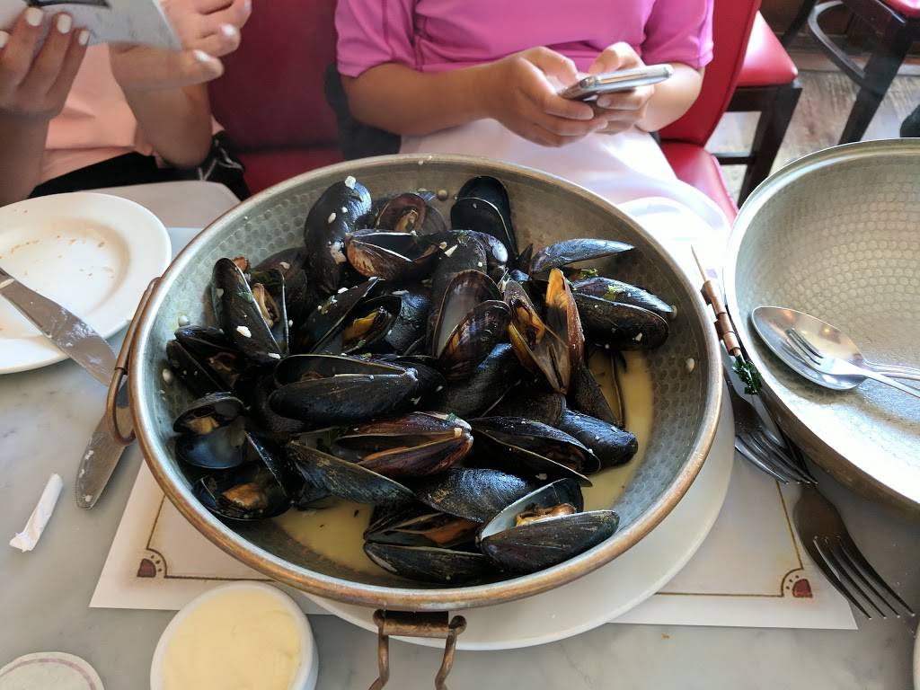 La Ptite Framboise Restaurant | restaurant | 294 Main St, Port Washington, NY 11050, USA | 5167677164 OR +1 516-767-7164