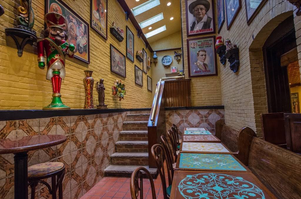 Irish Pub | restaurant | 2007 Walnut St, Philadelphia, PA 19103, USA | 2155685603 OR +1 215-568-5603