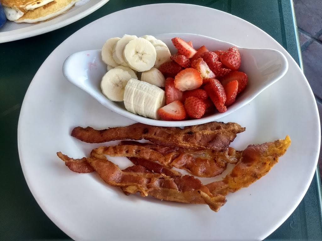 The Magnolia Grille | restaurant | 10530 W Magnolia Blvd, Los Angeles, CA 91601, USA | 8187668698 OR +1 818-766-8698