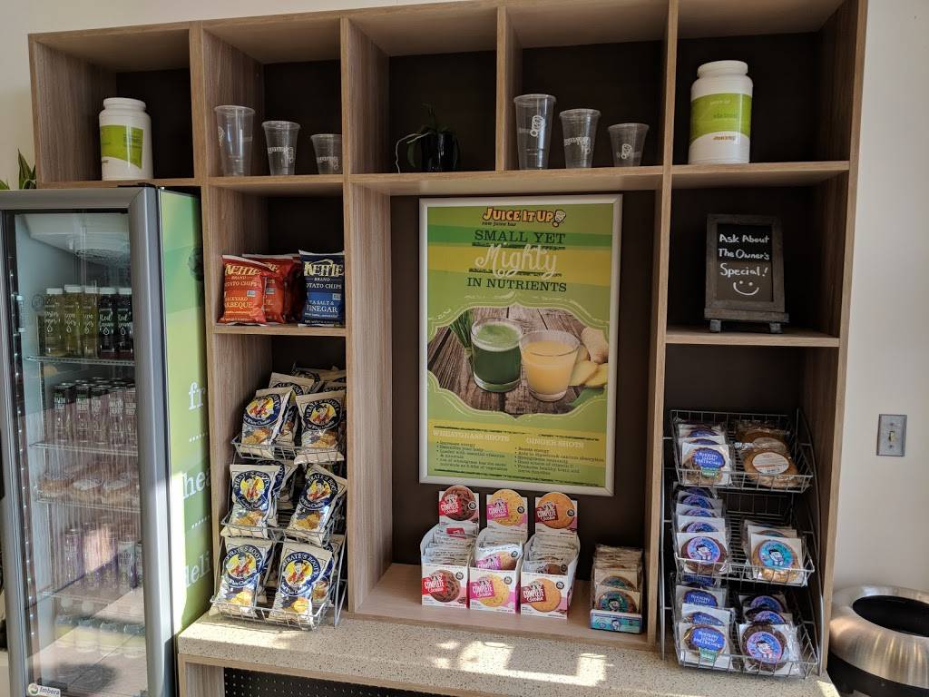 Juice It Up! | restaurant | 26917 Sierra Hwy, Newhall, CA 91321, USA | 6612994442 OR +1 661-299-4442