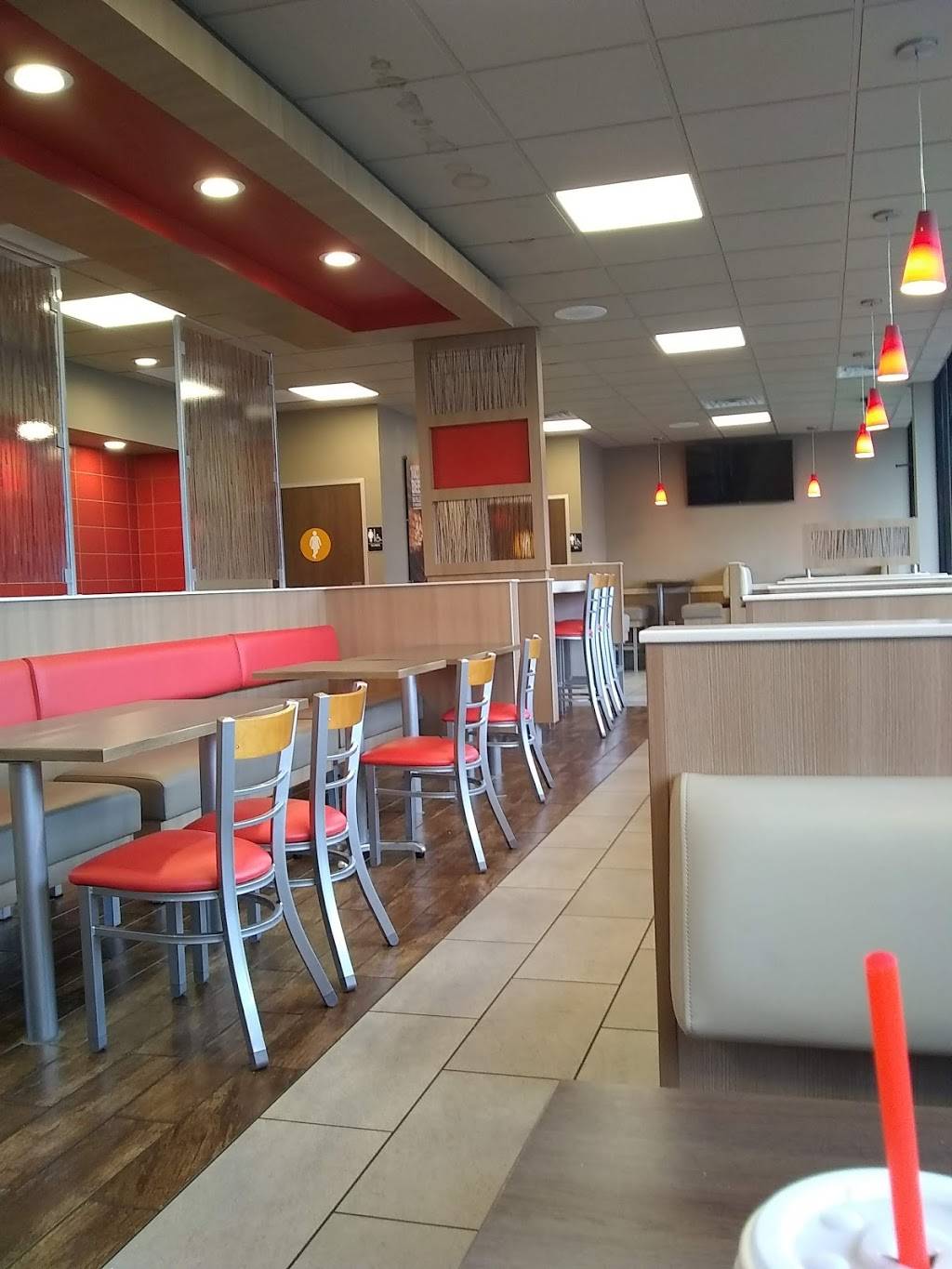Burger King | restaurant | 544 W Pike St, Lawrenceville, GA 30045, USA | 4702941695 OR +1 470-294-1695