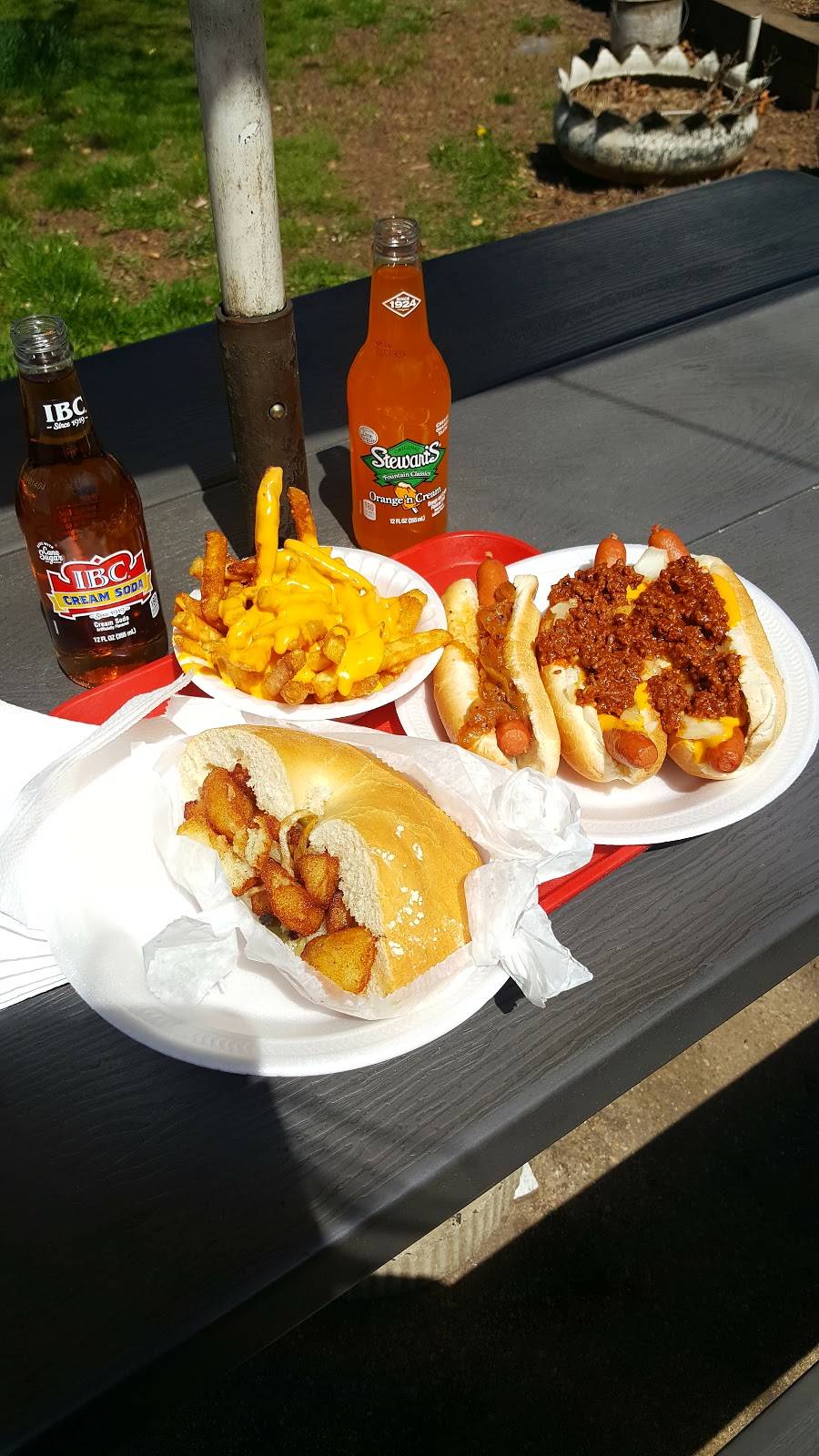 Tommys Hot Dogs | restaurant | 117 Grant Ave, Carteret, NJ 07008, USA | 7325418409 OR +1 732-541-8409