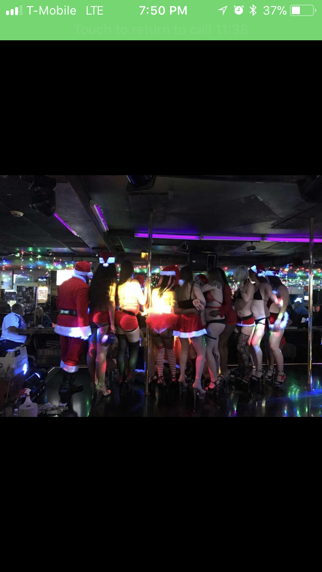 Christinas Female Revue | restaurant | 4508 North Point Blvd, Sparrows Point, MD 21219, USA | 4104771405 OR +1 410-477-1405