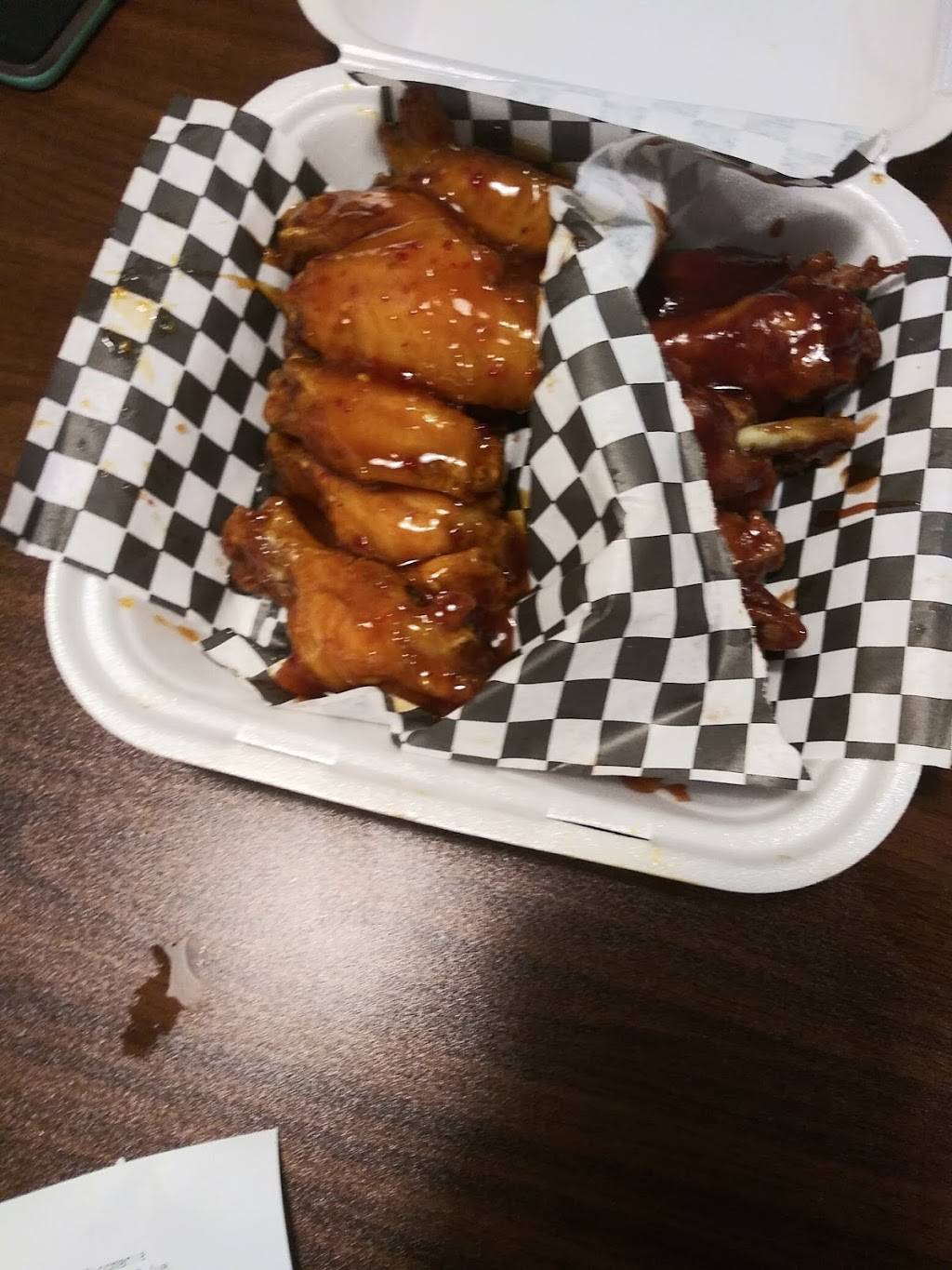 WingMania | meal delivery | 28600 SW 137th Ave, Homestead, FL 33033, USA | 3052451000 OR +1 305-245-1000