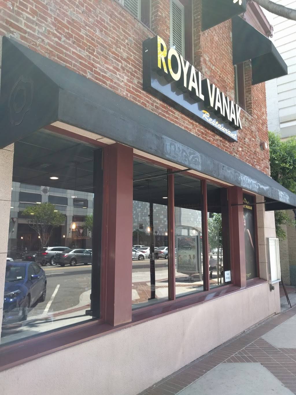 Royal Vanak | restaurant | 108 N Brand Blvd, Glendale, CA 91203, USA | 8182400410 OR +1 818-240-0410