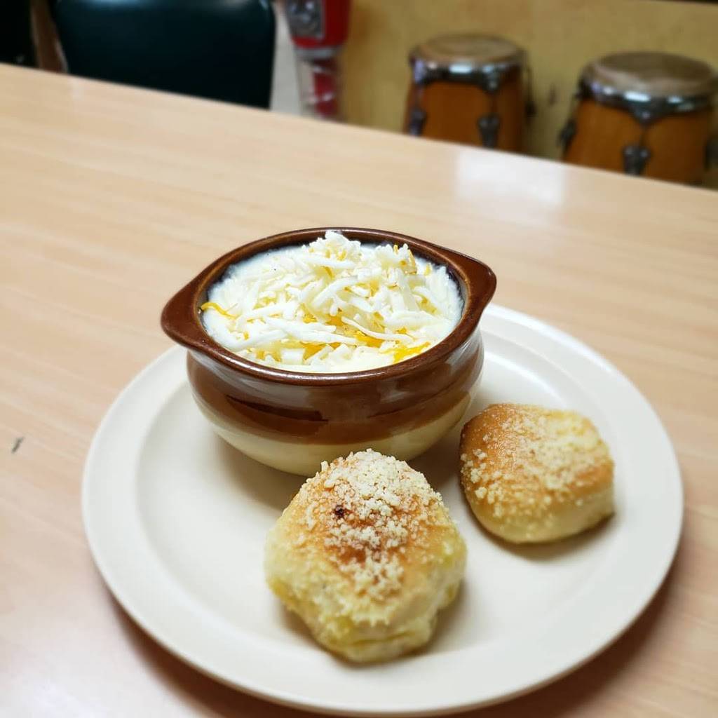 Montes De Oca | restaurant | 4360 NW 7th St, Miami, FL 33126, USA | 3054449112 OR +1 305-444-9112