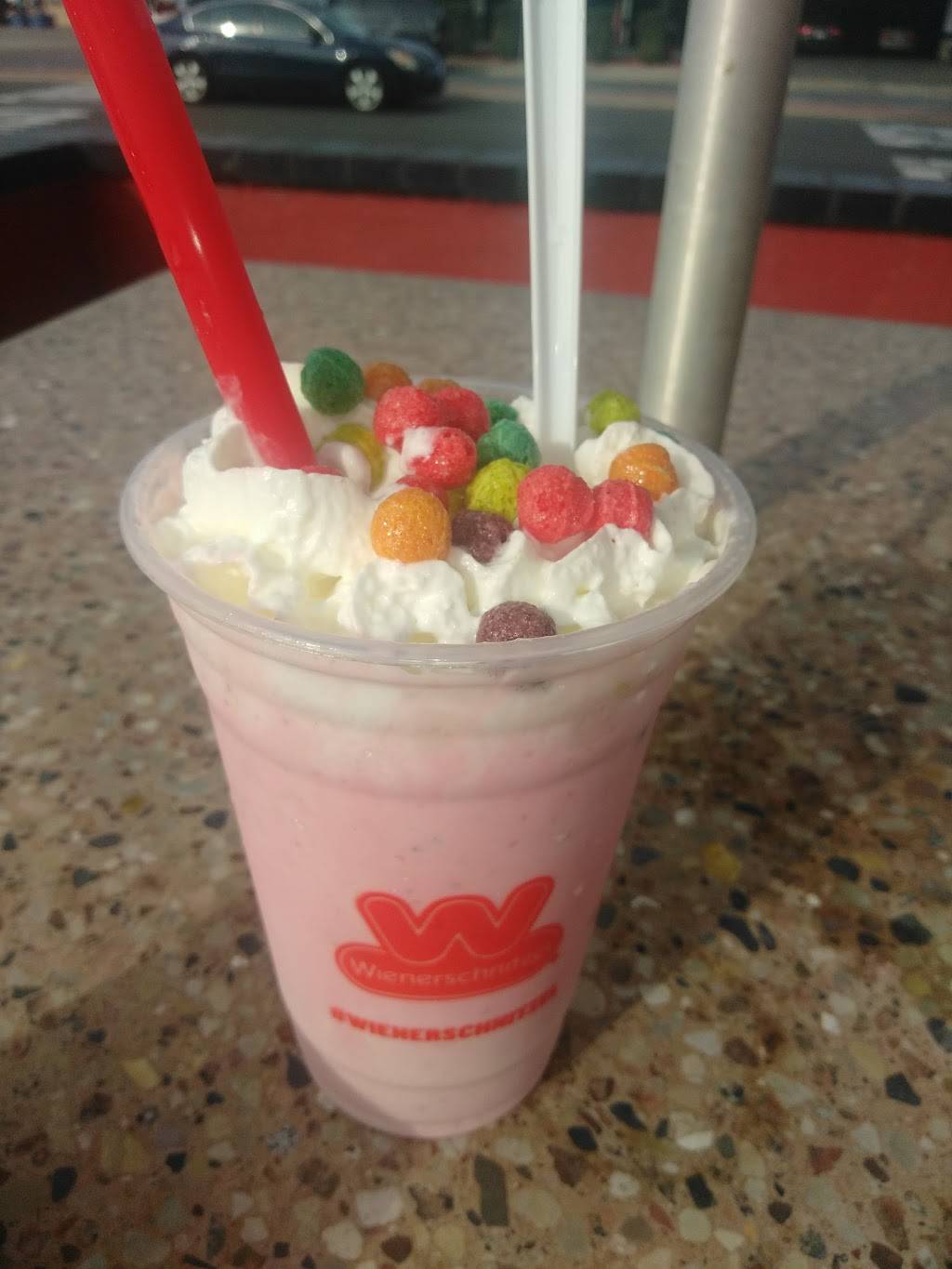 Wienerschnitzel | restaurant | 105 El Camino Real, Tustin, CA 92780, USA | 7148329669 OR +1 714-832-9669