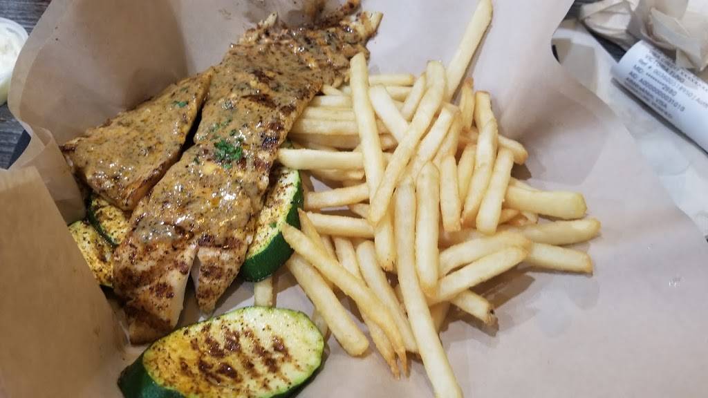 Fish Daddy Grill | restaurant | 231 N Euclid St, Fullerton, CA 92832, USA | 7142138588 OR +1 714-213-8588