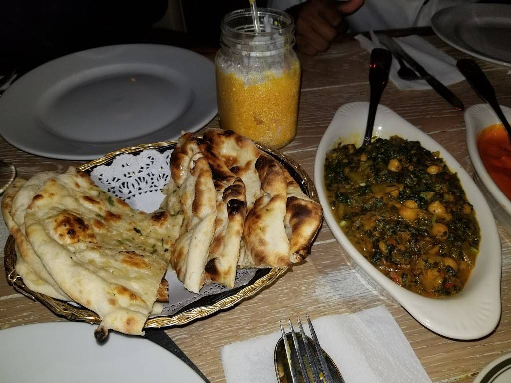 Bombay Heights | restaurant | 1070 Bedford Ave, Brooklyn, NY 11216, USA | 7182307790 OR +1 718-230-7790