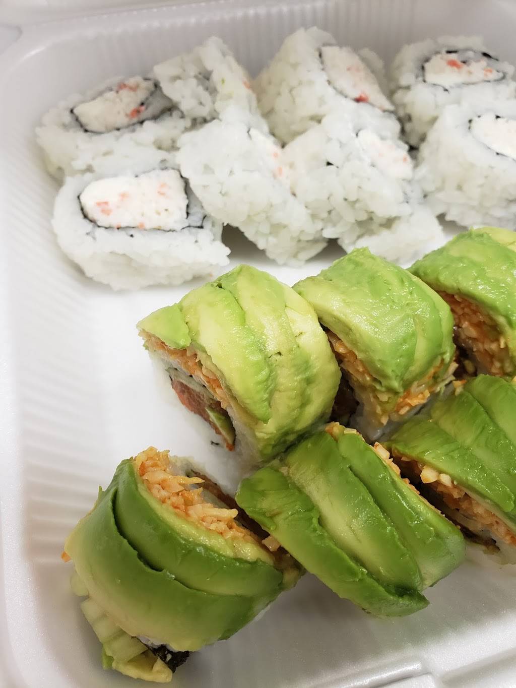 Dawa Sushi | restaurant | 1207 S 1st St, Austin, TX 78704, USA | 5125290636 OR +1 512-529-0636