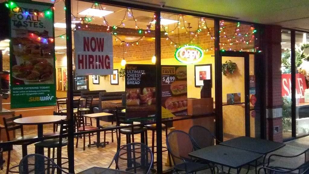 Subway | restaurant | 6515 Poplar Ave, Memphis, TN 38119, USA | 9017631000 OR +1 901-763-1000