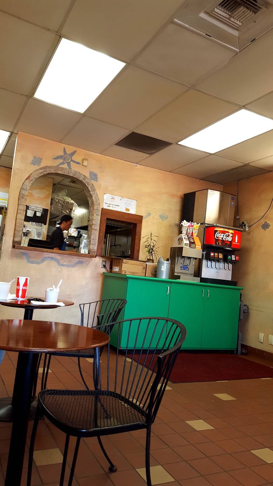 Jorges Mexicatessen | restaurant | 267 N El Camino Real, Encinitas, CA 92024, USA | 7609426809 OR +1 760-942-6809