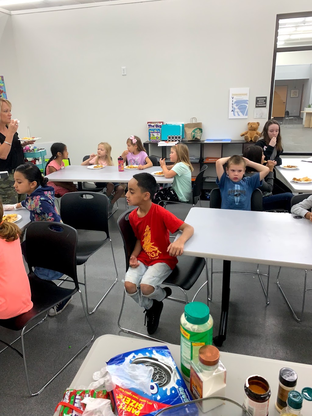 CJ’S Jamacian & Bbq Kitchen / The Network Of Chefs | restaurant | 4368 N Sutter St, Stockton, CA 95204, USA | 8887865550 OR +1 888-786-5550