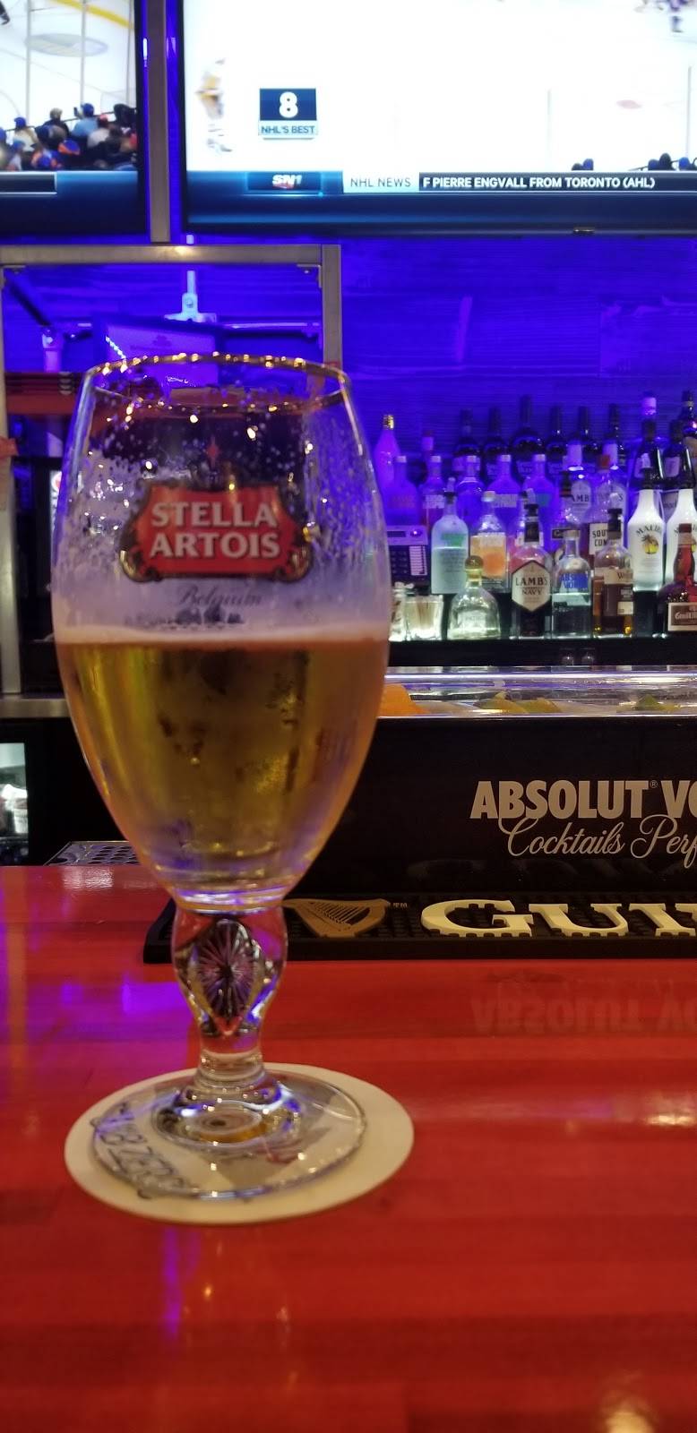 St. Louis Bar & Grill | restaurant | 1354 Innisfil Beach Rd, Innisfil, ON L9S 4B7, Canada | 7052943355 OR +1 705-294-3355