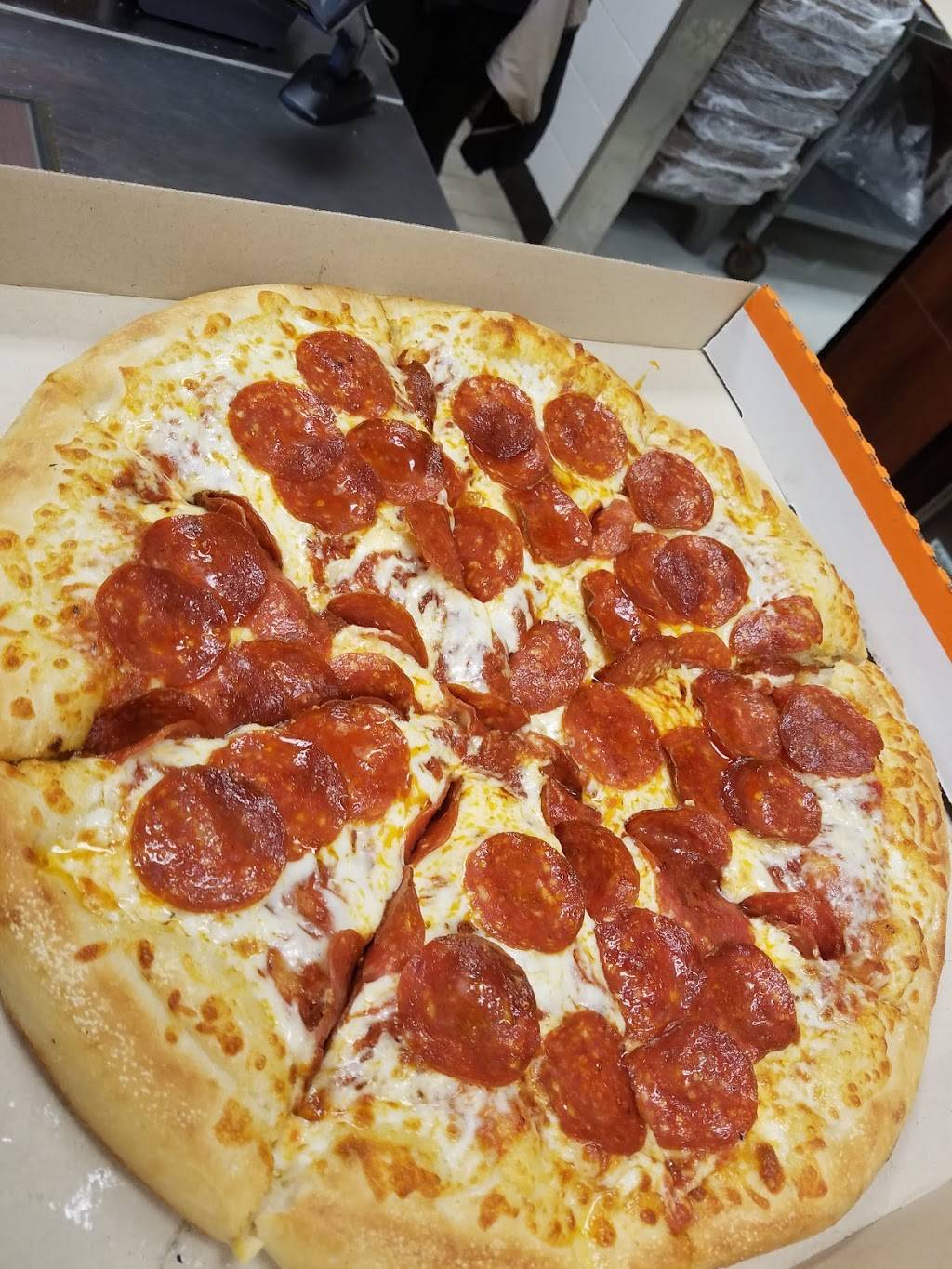Little Caesars Pizza | meal takeaway | 2075 N Germantown Pkwy, Cordova, TN 38016, USA | 9017554010 OR +1 901-755-4010