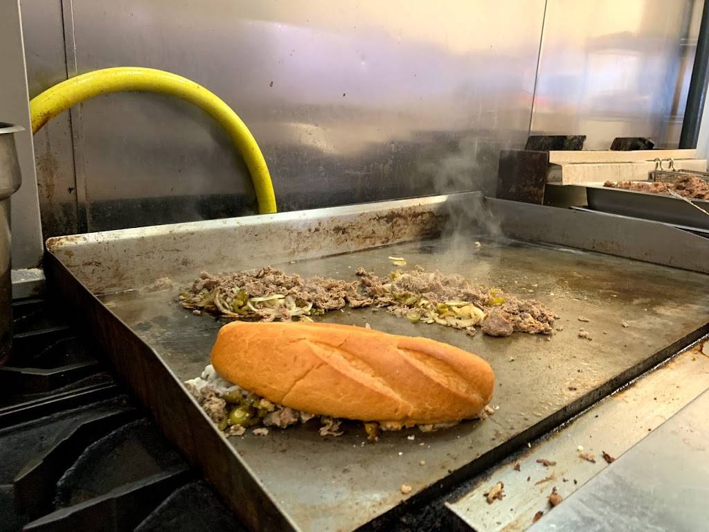 Straight From Philly | restaurant | 65 W Lake Mead Pkwy, Henderson, NV 89015, USA | 7025678325 OR +1 702-567-8325