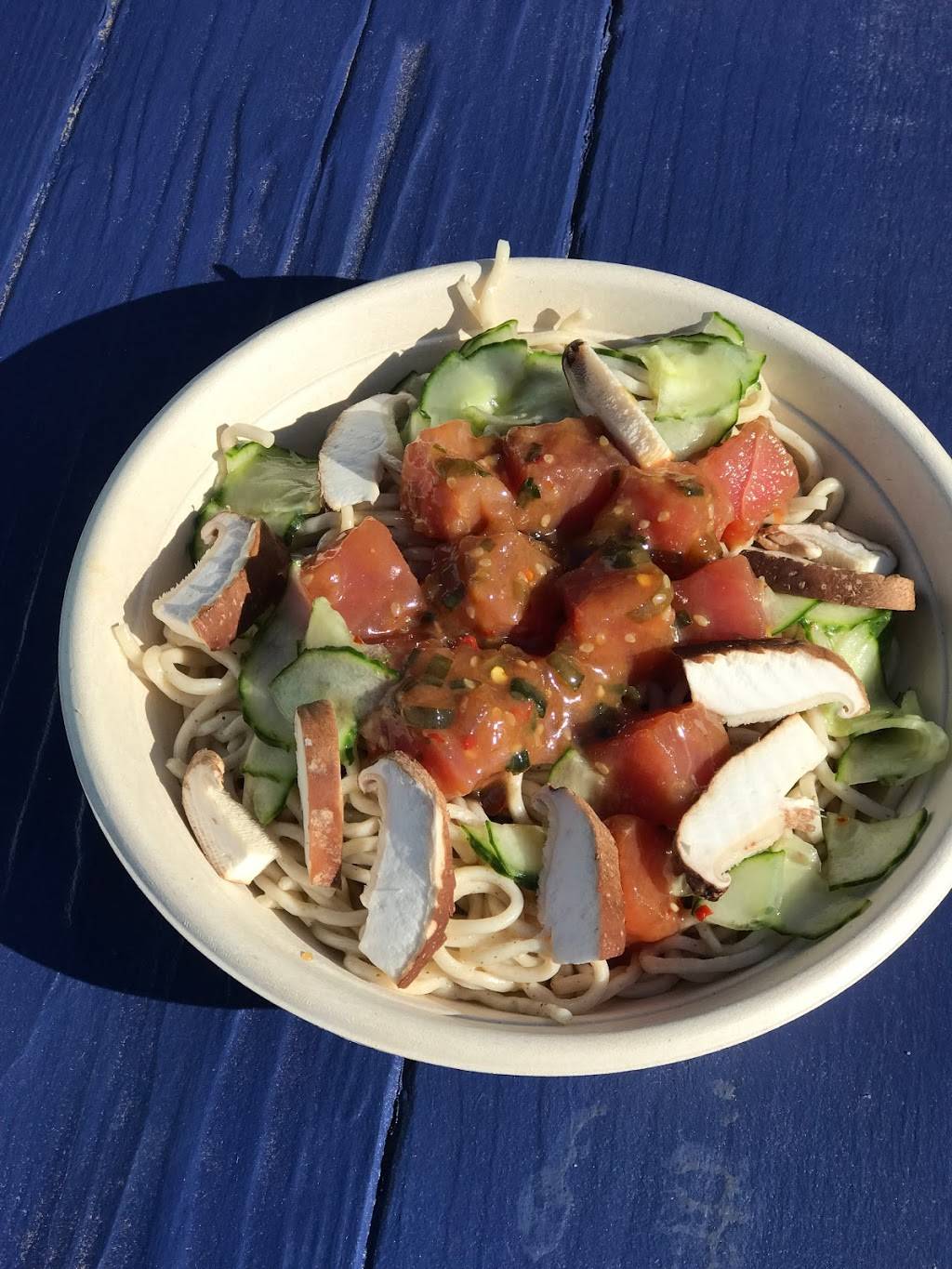 Hooked | restaurant | 34 S Etna Ave, Montauk, NY 11954, USA | 6316682111 OR +1 631-668-2111