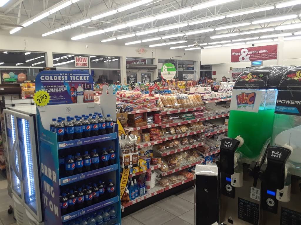 Kum & Go | meal takeaway | 13799 Pacific Cir, Longmont, CO 80504, USA | 9705354601 OR +1 970-535-4601