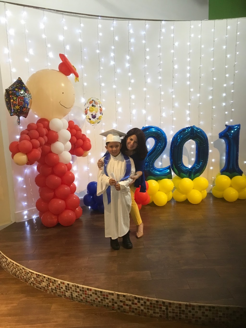 House of Rock | restaurant | 9851 NW 58th St, Miami, FL 33178, USA | 7863667911 OR +1 786-366-7911