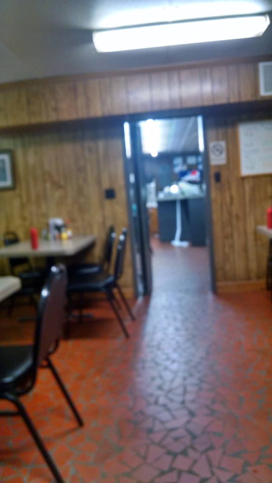 Lexington Style Trimmings | restaurant | 1513 E Center St Ext, Lexington, NC 27292, USA | 3362498211 OR +1 336-249-8211