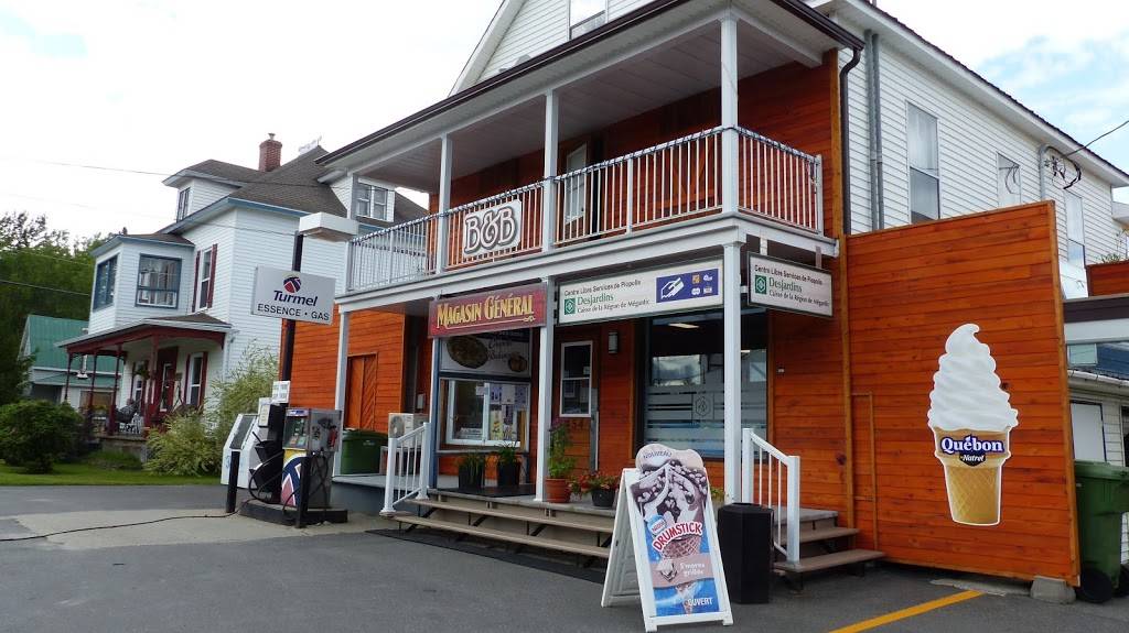 Magasin General | bakery | 454 Rue Principale, Piopolis, QC G0Y 1H0, Canada | 8195833030 OR +1 819-583-3030