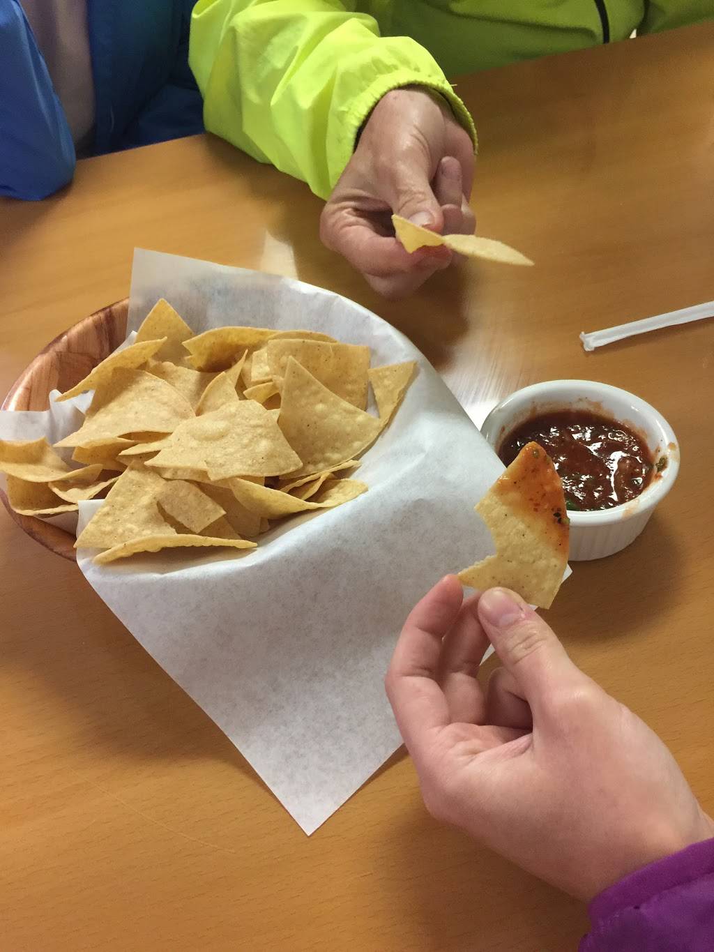 La Conchita Taqueria | restaurant | 1205 Plaza Ave Ste 8, Escalon, CA 95320, USA | 2096918199 OR +1 209-691-8199