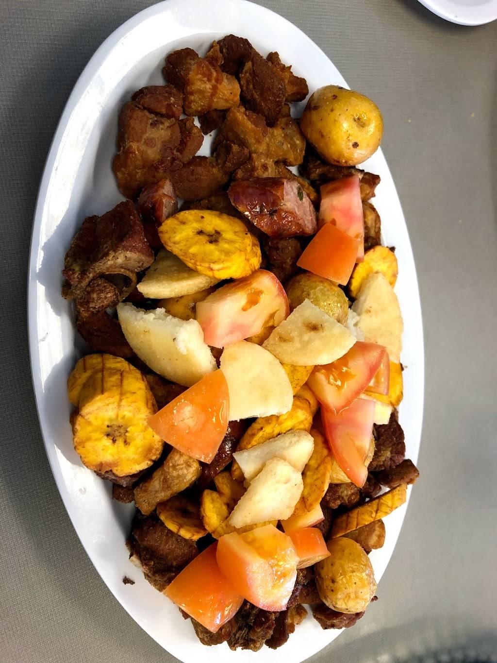 La Olla Restaurant | restaurant | 2111 Spring Cypress Rd, Spring, TX 77388, USA | 2812882626 OR +1 281-288-2626