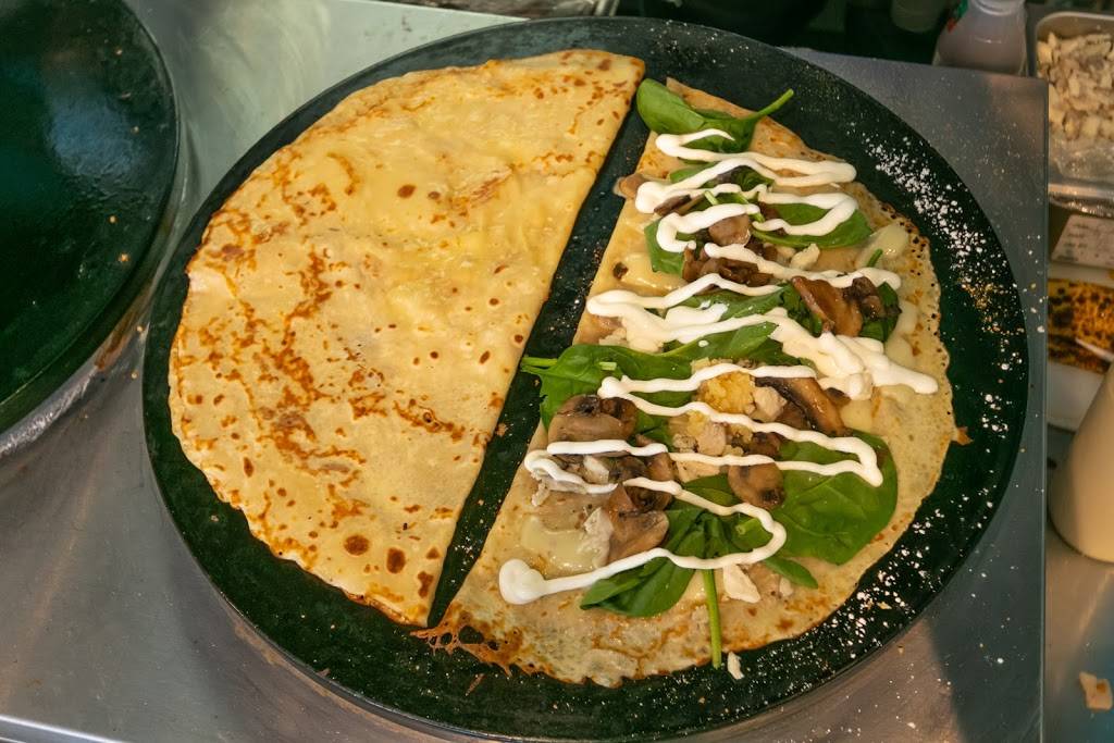 Holy Crepe | restaurant | 505 S Gulfview Blvd, Clearwater, FL 33767, USA | 7272813100 OR +1 727-281-3100