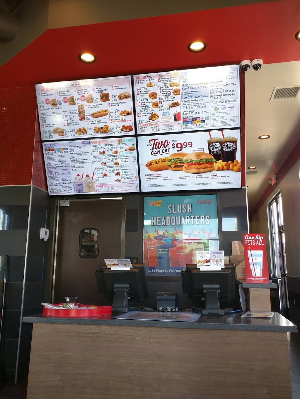 Sonic Drive-In | restaurant | 2055 Crain Hwy, Waldorf, MD 20601, USA | 2402108268 OR +1 240-210-8268