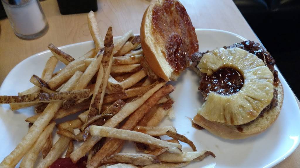 Restaurant 55 | restaurant | 2461 S State St, Dover, DE 19901, USA | 3025358102 OR +1 302-535-8102